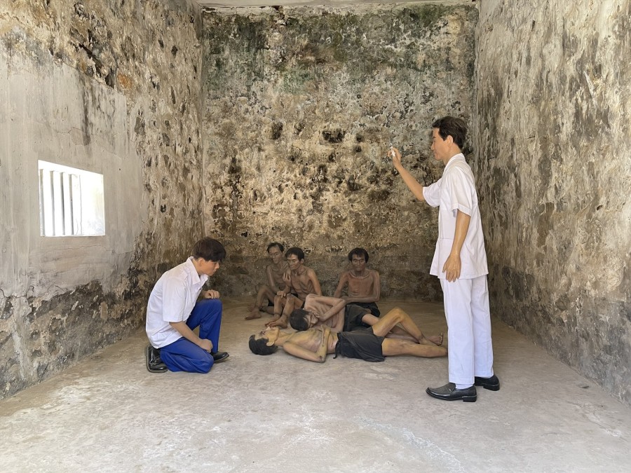 Experience the Harsh Reality of Prison Life