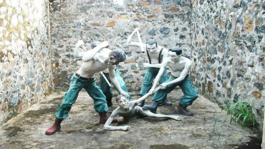 Theme 2: Con Dao - Hell On Earth