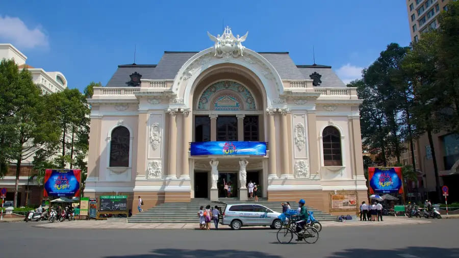 Get To The Saigon Opera House