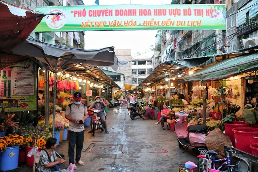Ho Thi Ky Flower Market 2