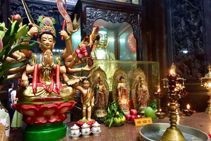 Kim Hoa Goddess And The Twelve Midwives