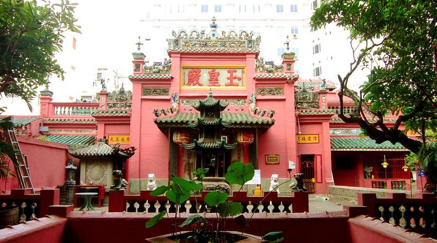 Jade Emperor Pagoda 4
