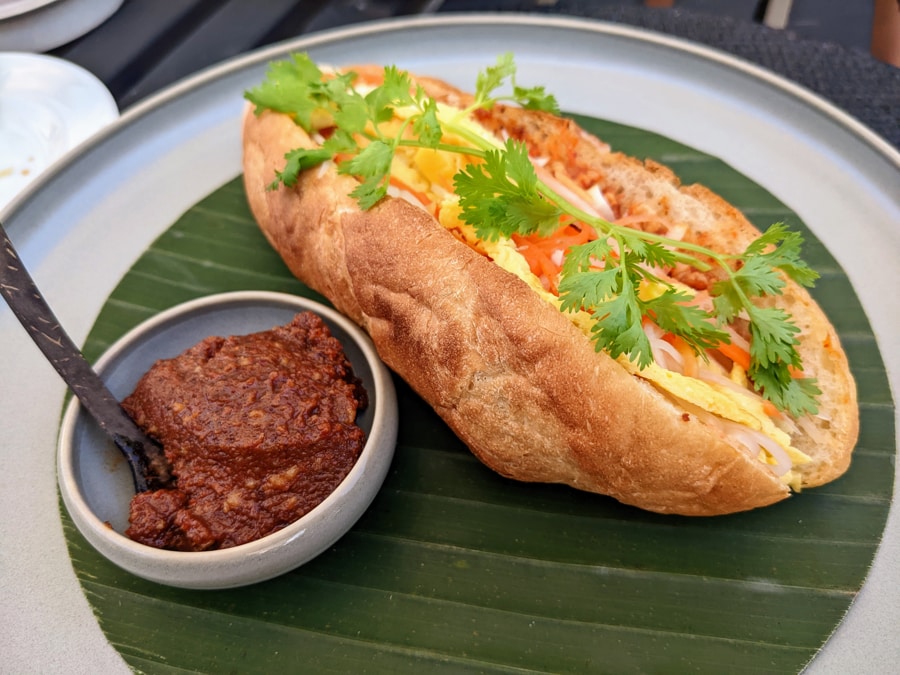 Khao Jee (Lao Baguette Sandwich)