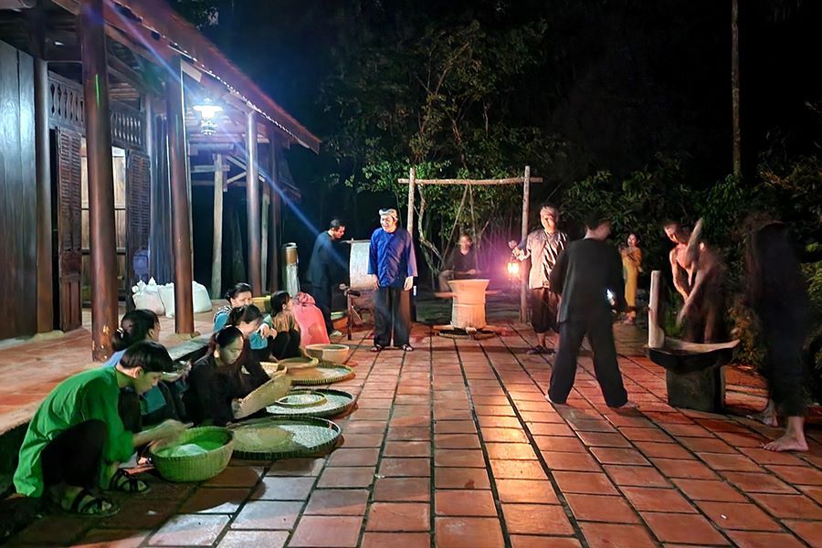 Moonlit Guerrilla Night Tour