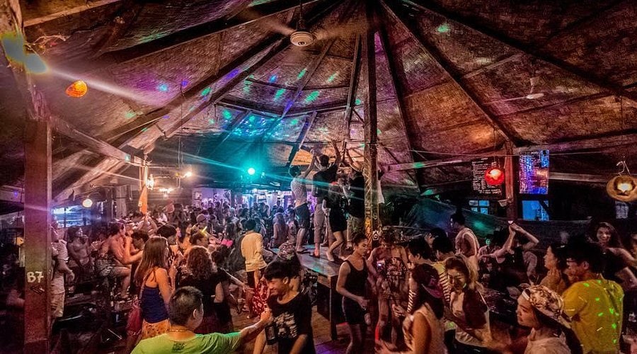 Nam Song Riverside Bars