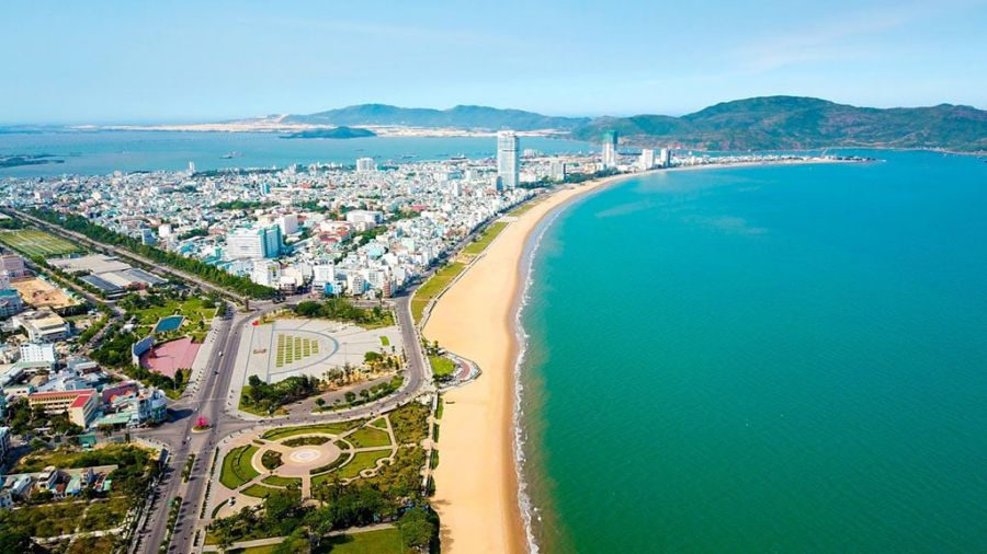Quy Nhon City Center And Beachfront