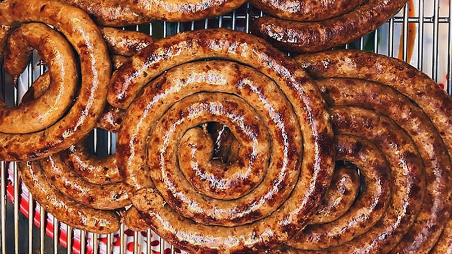 Sai Oua (Lao Herb Sausage)