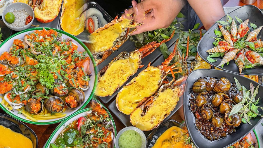 Street Food in ho chi minh city