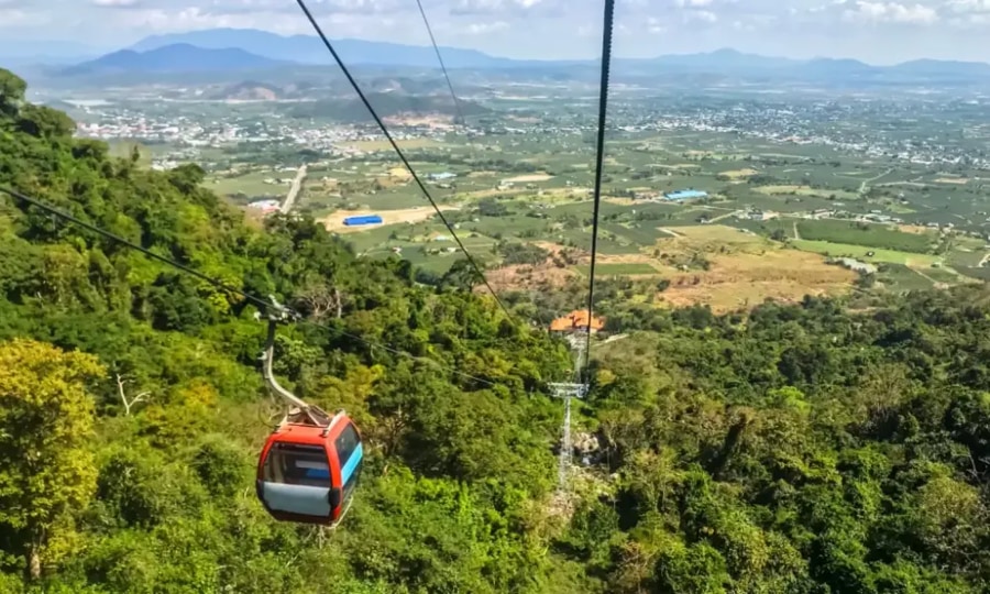 Ta Cu Cable Car to Ta Cu mountain