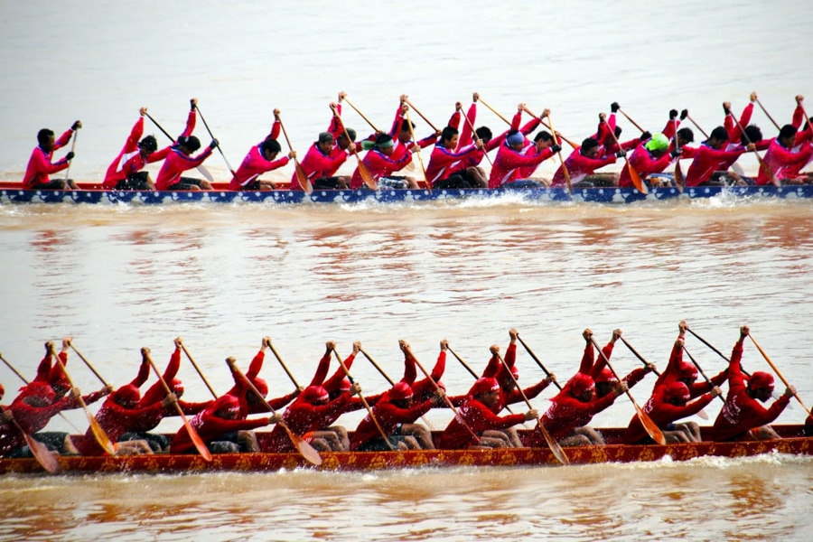 Tail Boat Racing event in laos