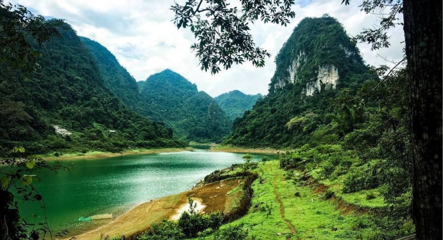 Take Fantastic Pictures At Thang Hen Lake