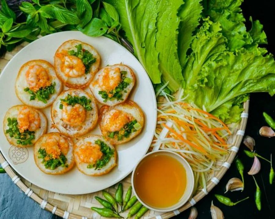 Banh Khot Vung Tau (Mini Savory Pancakes)