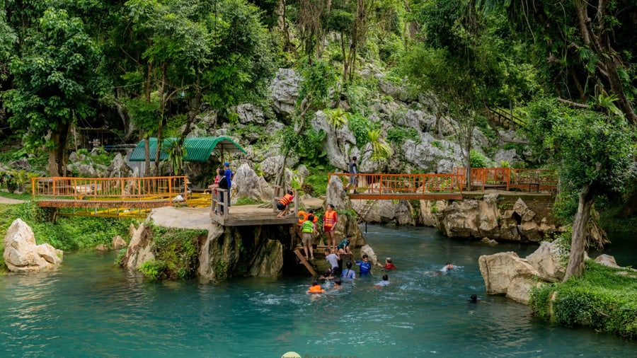 Tham Chang Cave, near Vang Vieng, Laos