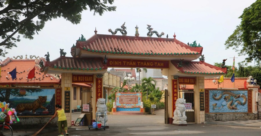 Uncover The Whale Temple