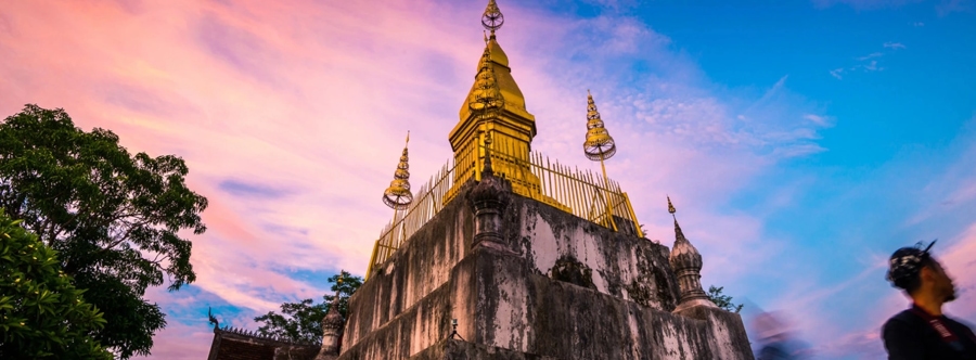 Wat Chom Si On Mount Phousi