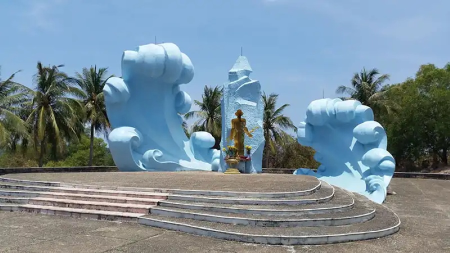 Paying Respects At The Memorial Monument