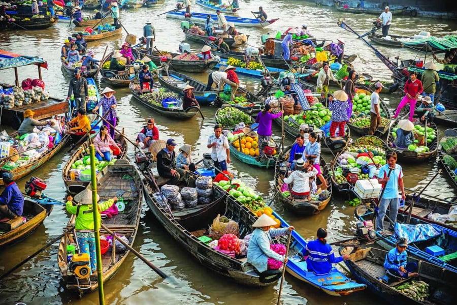 floating market in can tho