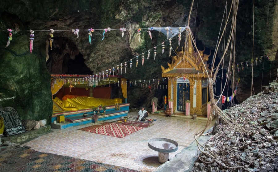 Aksopheak Cave (Killing Caves) In Phnom Sampeau