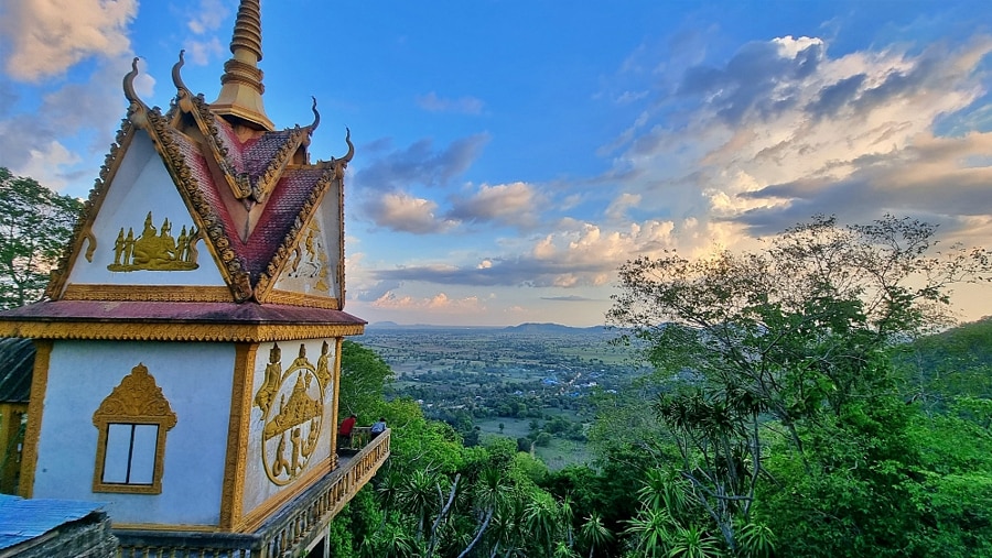 Appreciate The Sunset View from the top of Phnom Sampeau
