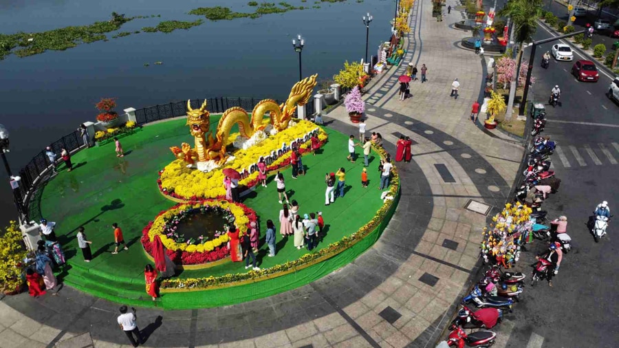 Attend Public Events And Cultural Activities