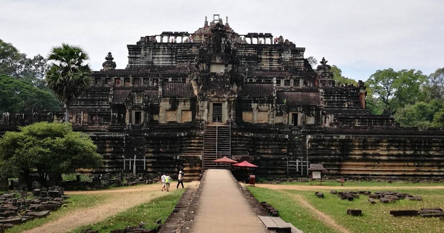 Baphuon Temple
