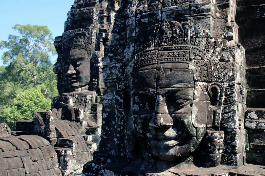 Visit Bayon Temple And The Smiling Faces