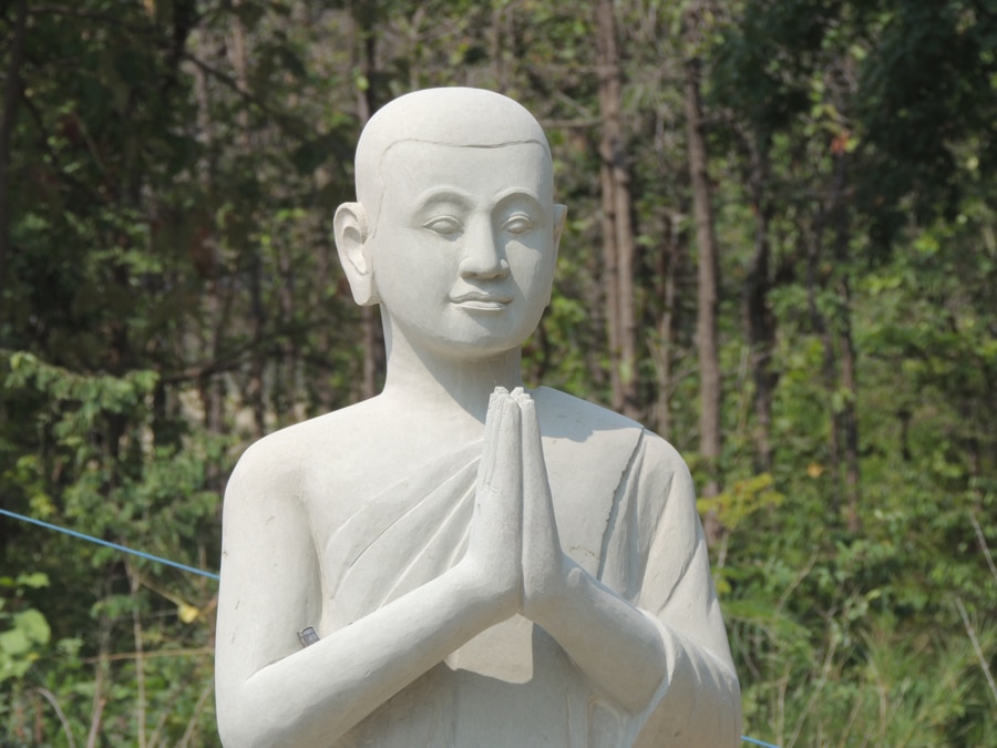 Buddha statues at the top of Phnom Sampeau
