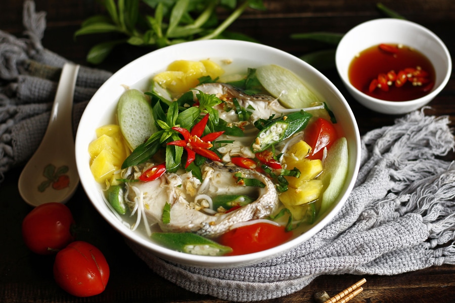 Canh Chua Ca Loc Quang Tri (Sour Snakehead Fish Soup)