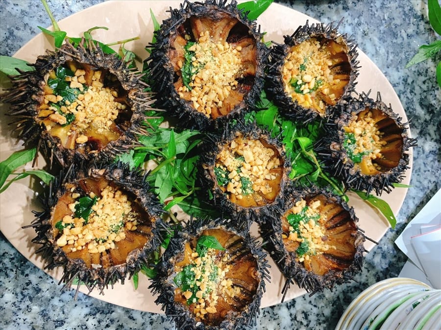 Enjoy Fresh Seafood Beyond The Sea