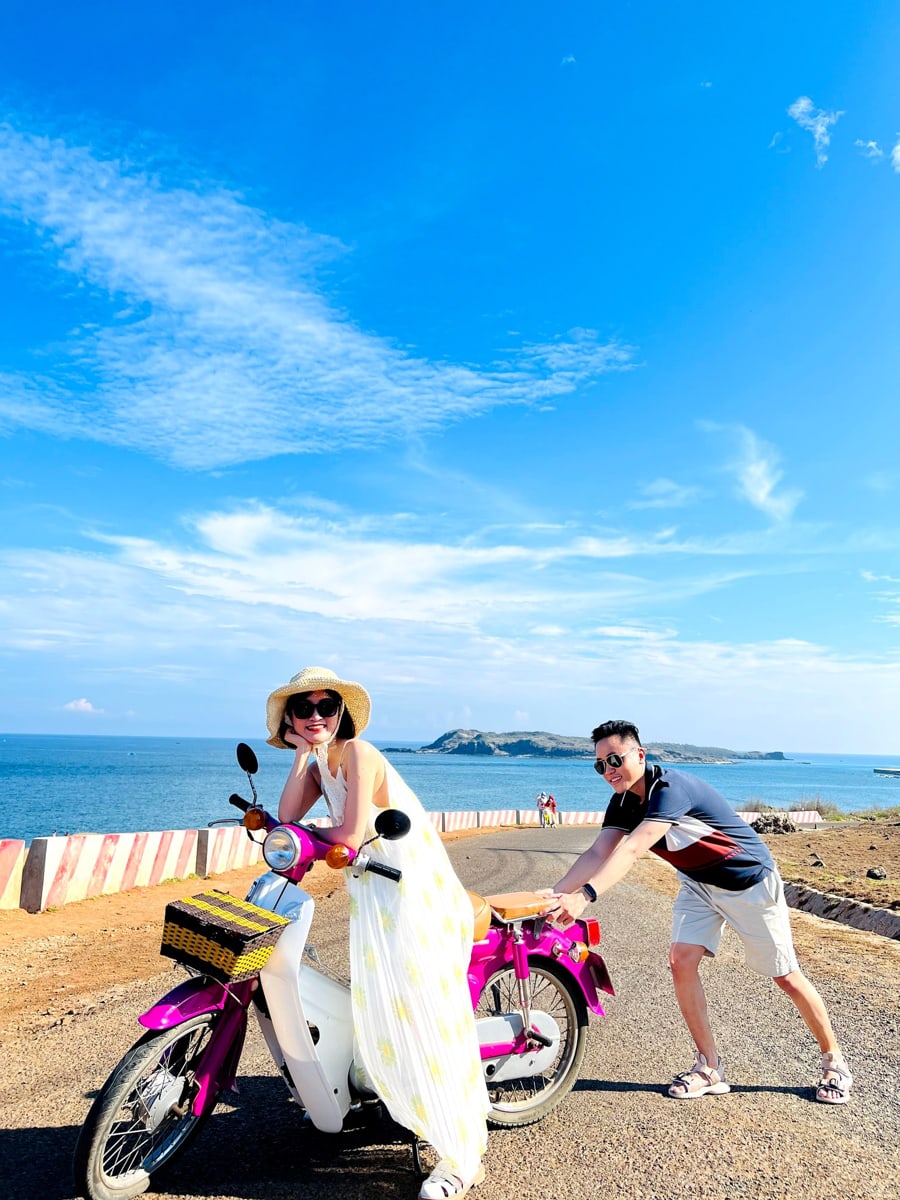 Explore The Island By Motorbike