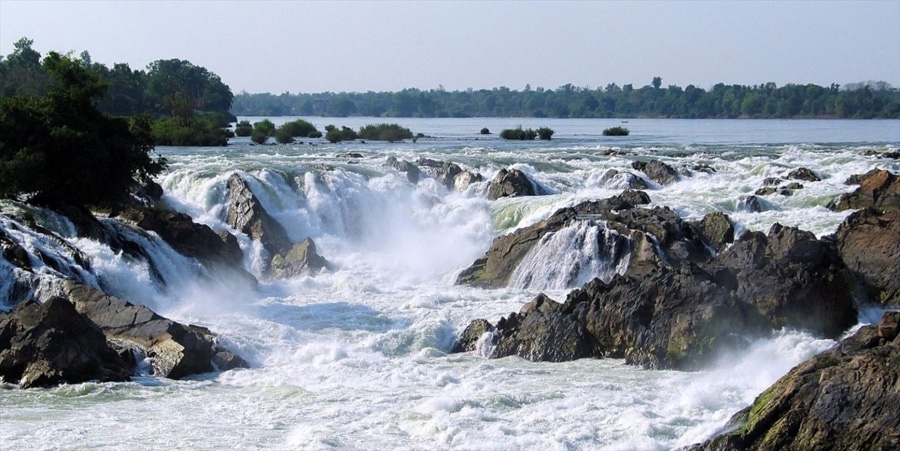 Exploring Khone Phapheng Waterfall