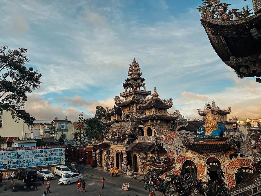 Exterior Architecture Of Linh Phuoc Pagoda