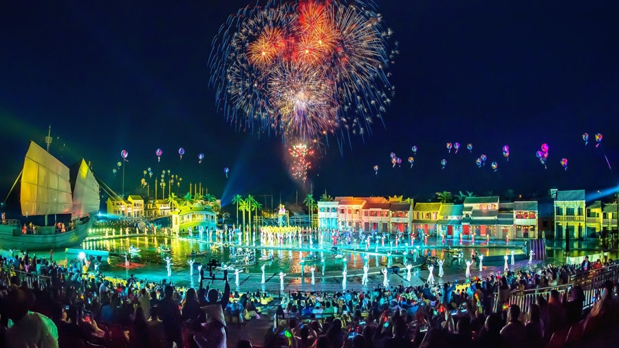 Hoi An Memories Show is one of the most outstanding cultural attractions