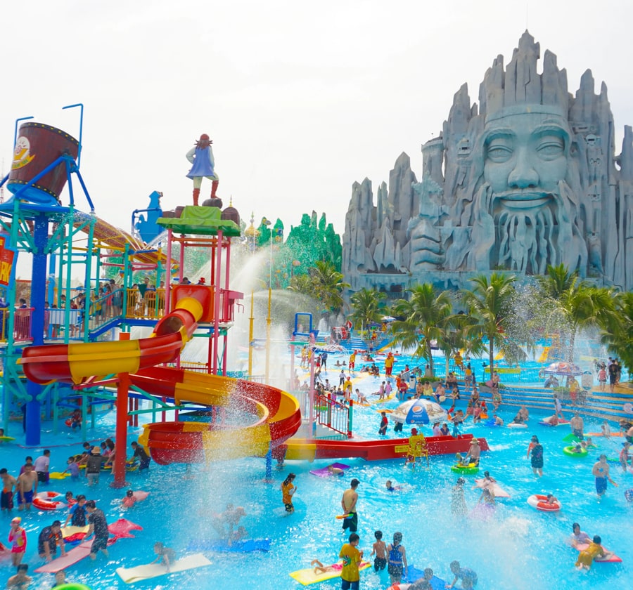 Introduction to Suoi Tien Theme Park