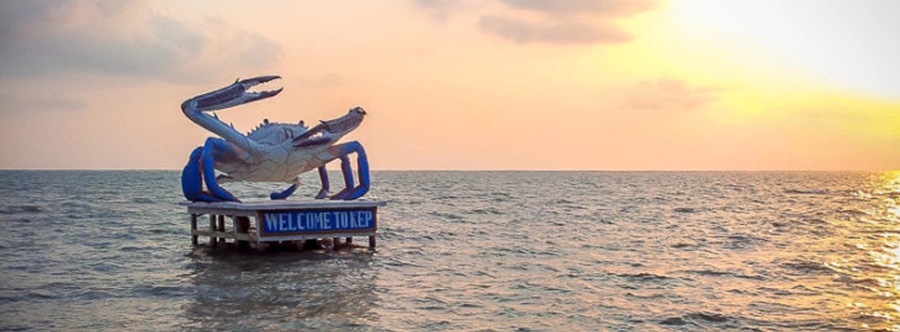 visit Kep Crab Market