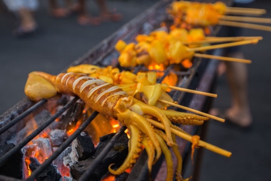 Late Night Street Seafood