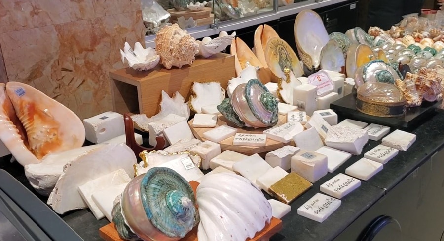 Pearl Jewelry Showroom