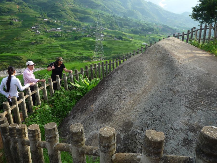 Discovering the Sapa Ancient Rock Field