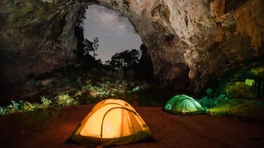 camp Overnight Inside The Pygmy Cave And Kong Sinkhole