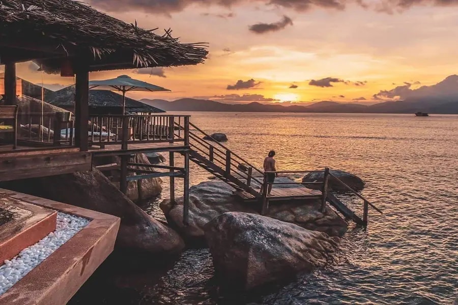 enjoy Sunset in ninh van bay