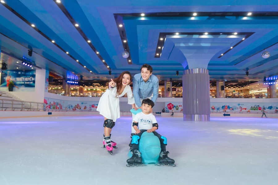 try ice skiing in landmark 81