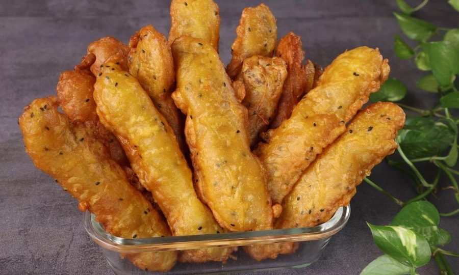 Deep-Fried Banana Fritters