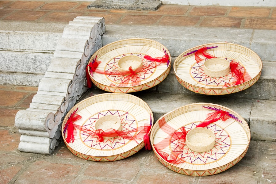 Non Quai Thao is a traditional Vietnamese hat