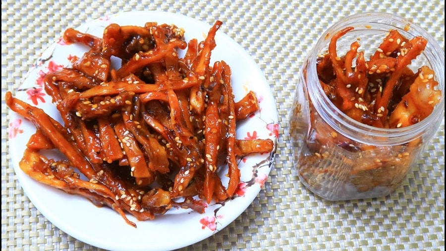 Tamarind-Glazed Dried Squid