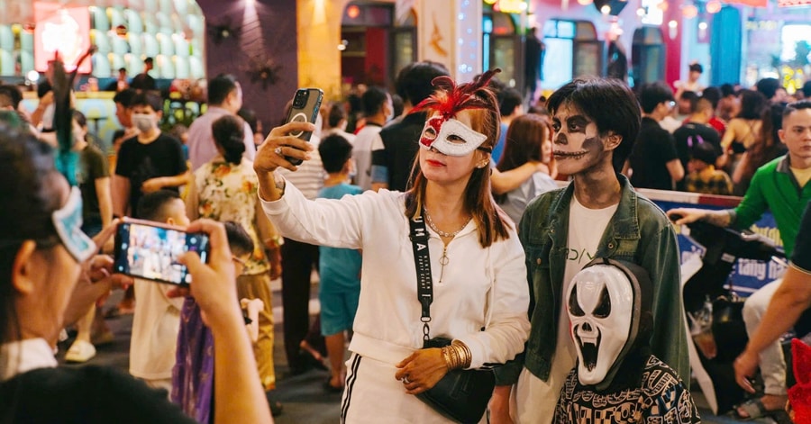 Halloween in Vietnam is one of the most thrilling and vibrant international festivals