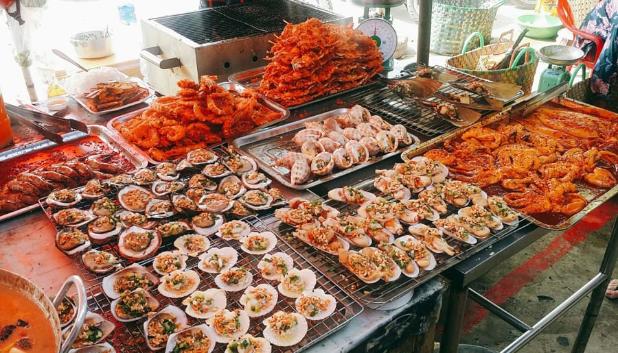 Enjoying Fresh Seafood Like A Local