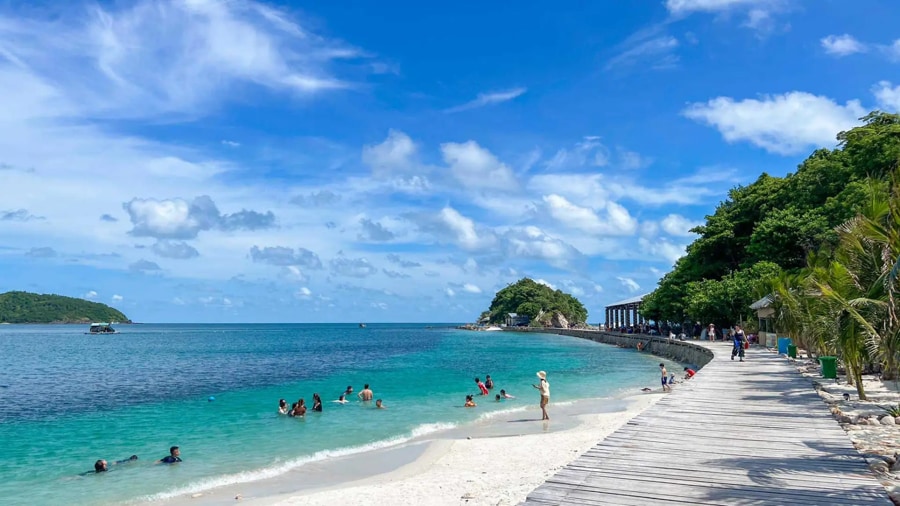 Hon Hai Bo Dap Island
