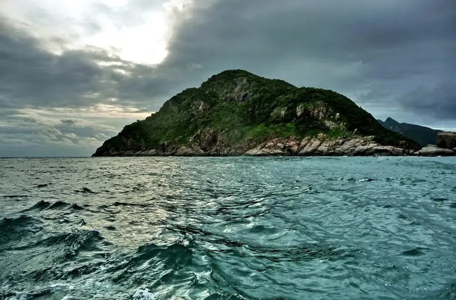 Hon Tai (Tai Island)