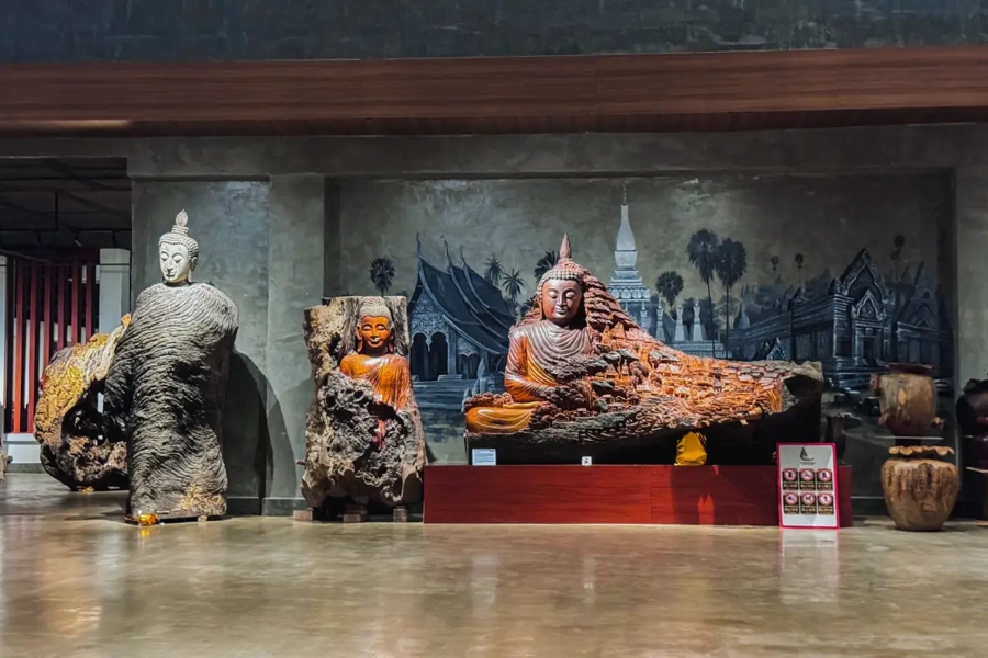 Lao National Museum also emphasizes the diversity of ethnic groups in Lao culture