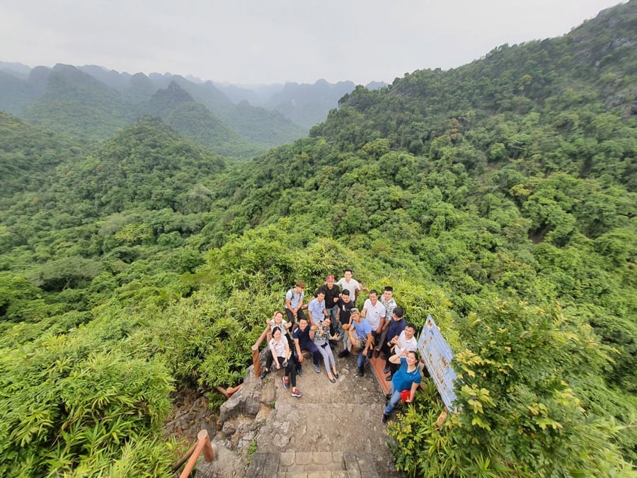 Ngu Lam Peak